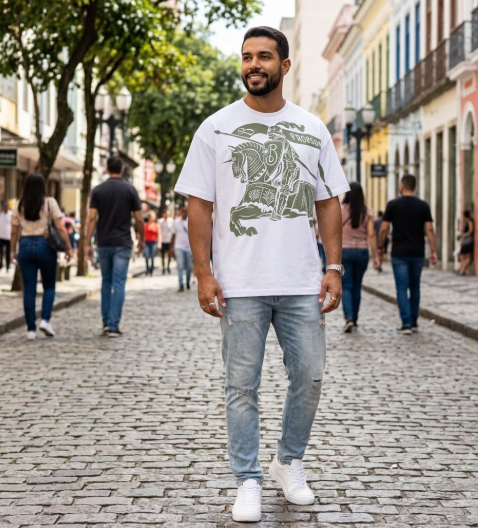Burberry Equestrian Knight Oversized T-Shirt – White/Ivy